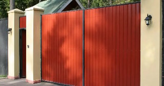 Купить ворота из профнастила Волхов, цена от 4167 руб.